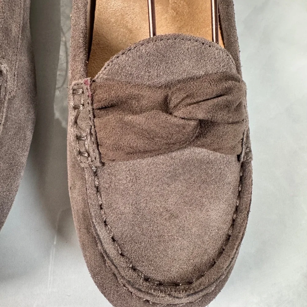 Vionic Taupe Leather Norah Loafers Moccasins Slip On Comfort Shoes Flats Size 8